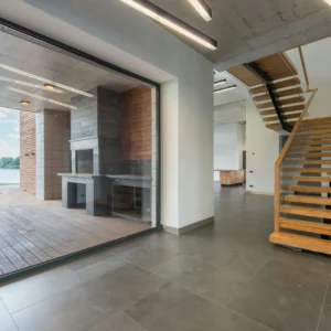 Dikigai LookBook_IMG242 Vestíbulo Contemporáneo con Escalera Volada y Cristal Panorámico