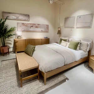 Dikigai Studio_IMG636 Dormitorio Completo Estilo Japandi con Maderas Claras y Textiles Naturales