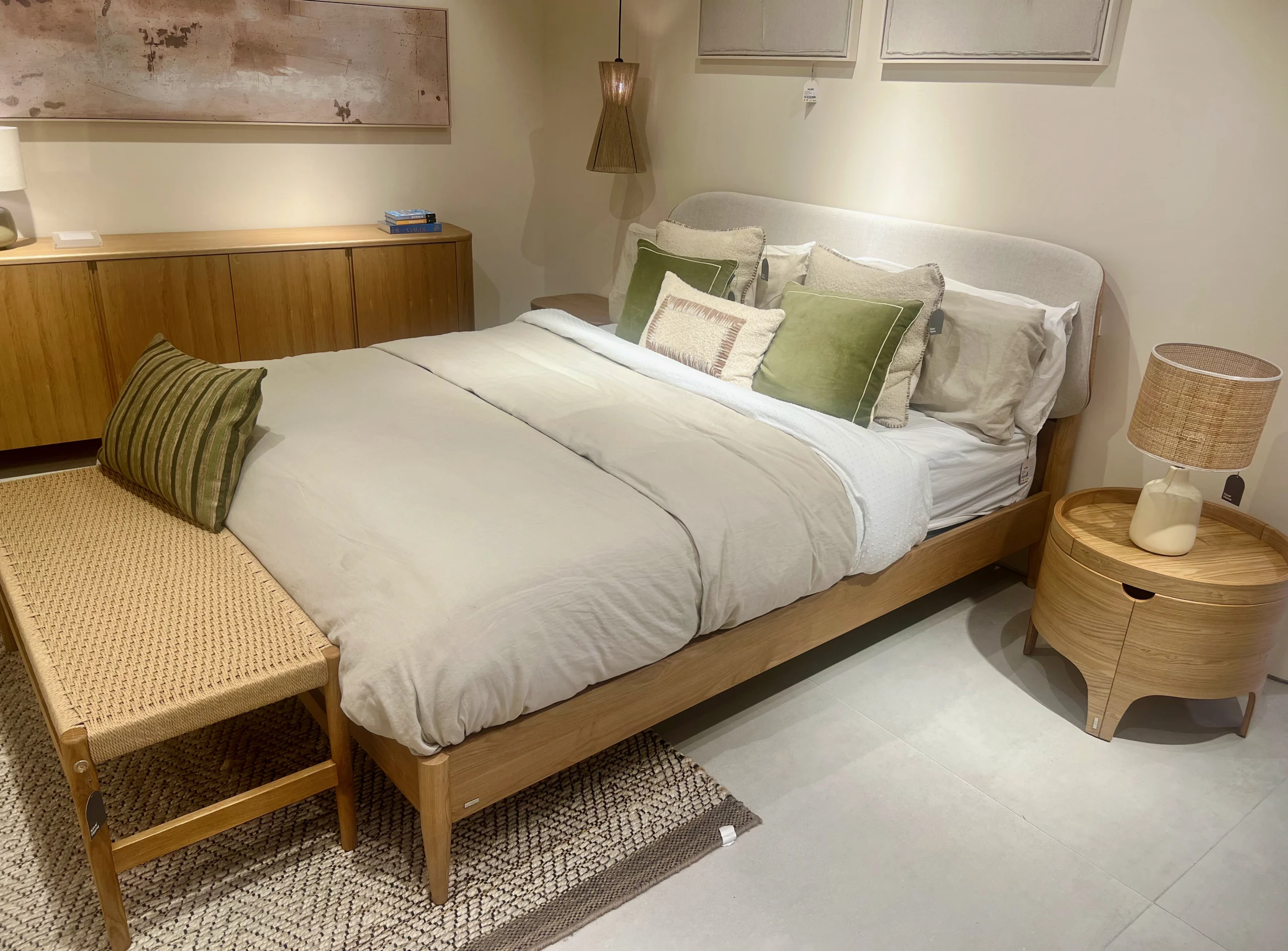 Dikigai Studio_IMG637 Dormitorio Completo Estilo Japandi con Maderas Claras y Textiles Naturales